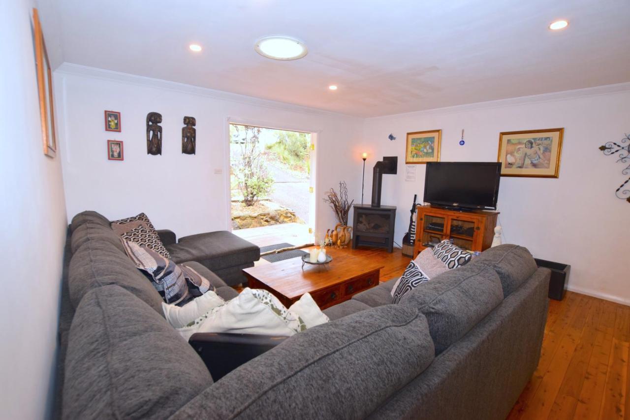 Villa Teach Na Cairde - House Of Friends à Blackheath Extérieur photo