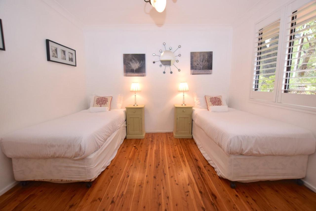 Villa Teach Na Cairde - House Of Friends à Blackheath Extérieur photo