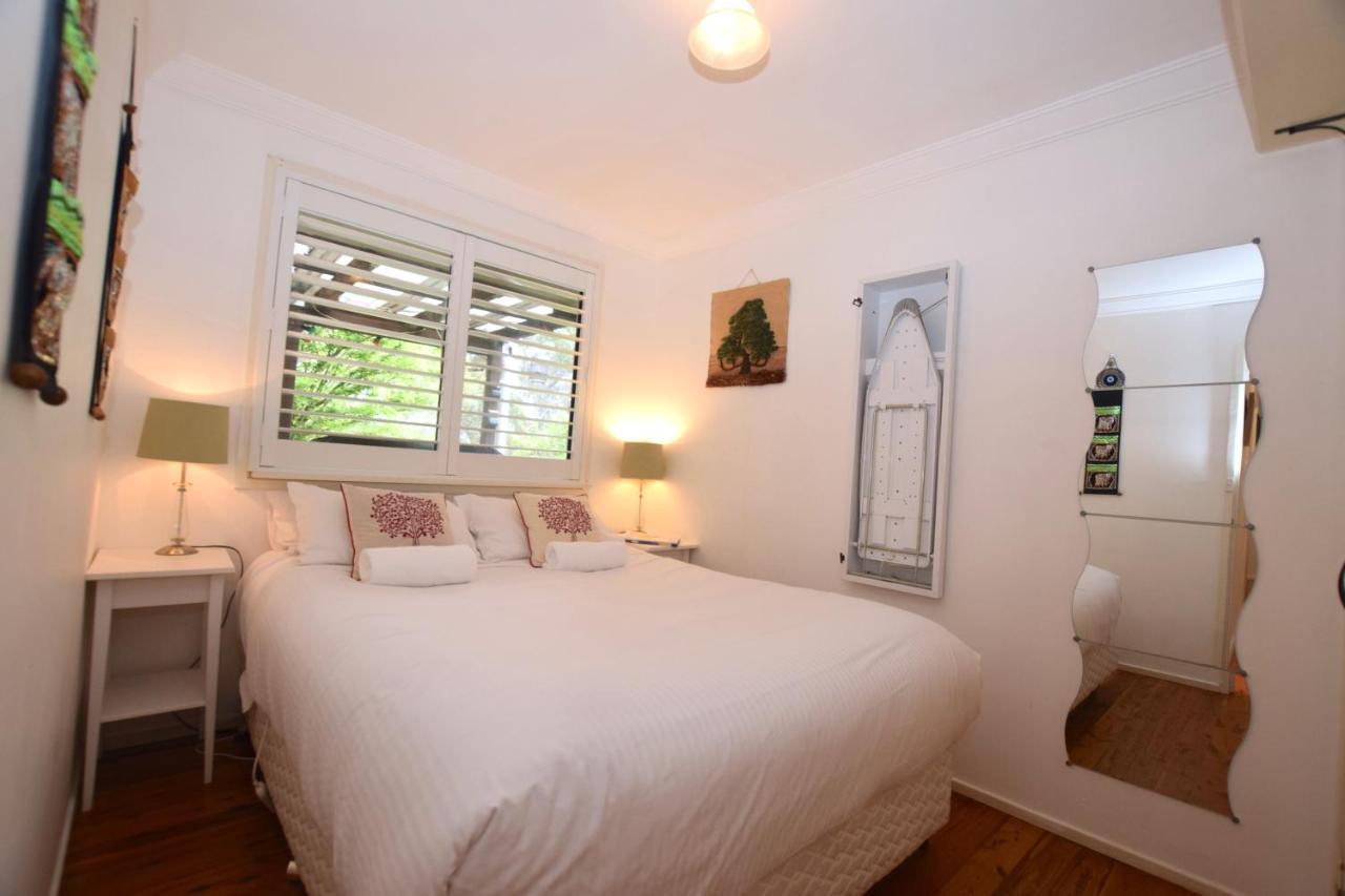 Villa Teach Na Cairde - House Of Friends à Blackheath Extérieur photo