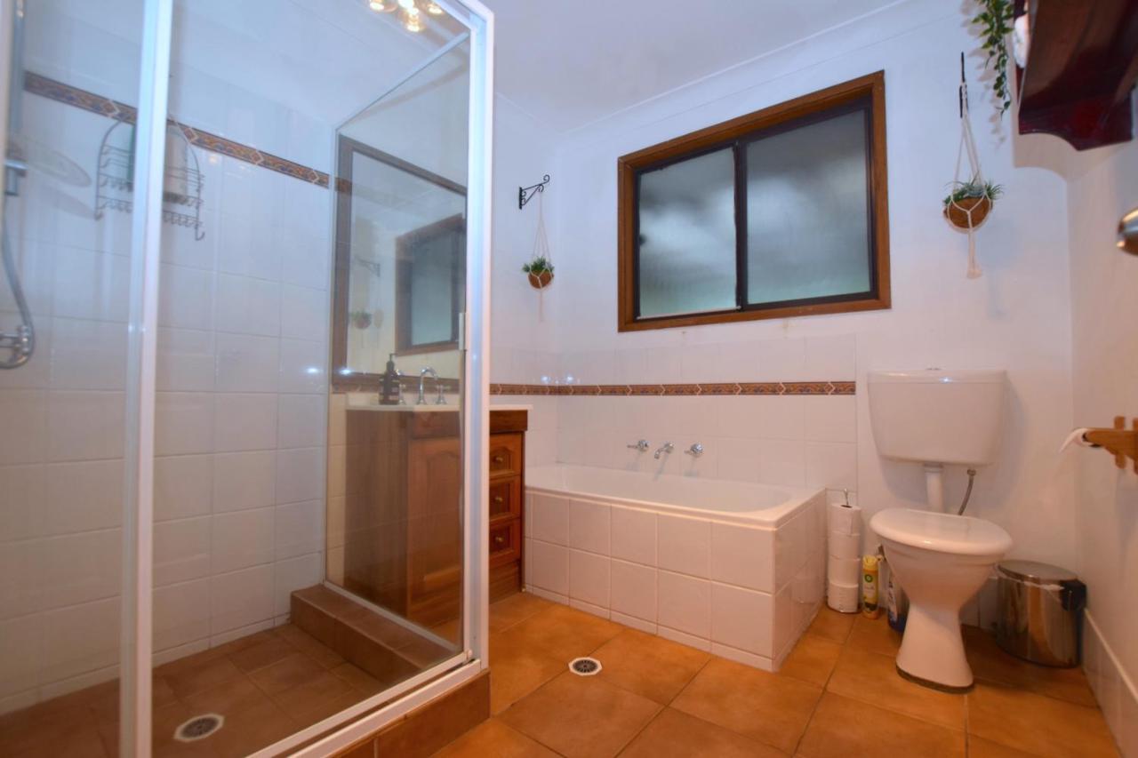 Villa Teach Na Cairde - House Of Friends à Blackheath Extérieur photo